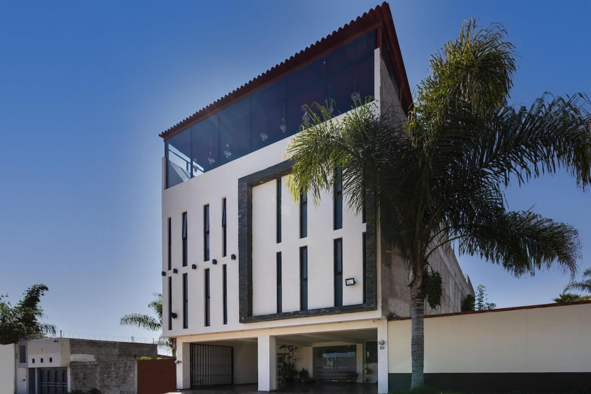 Capital O Hotel Joyma Suites, San Luis San Luis Potosí Exterior photo
